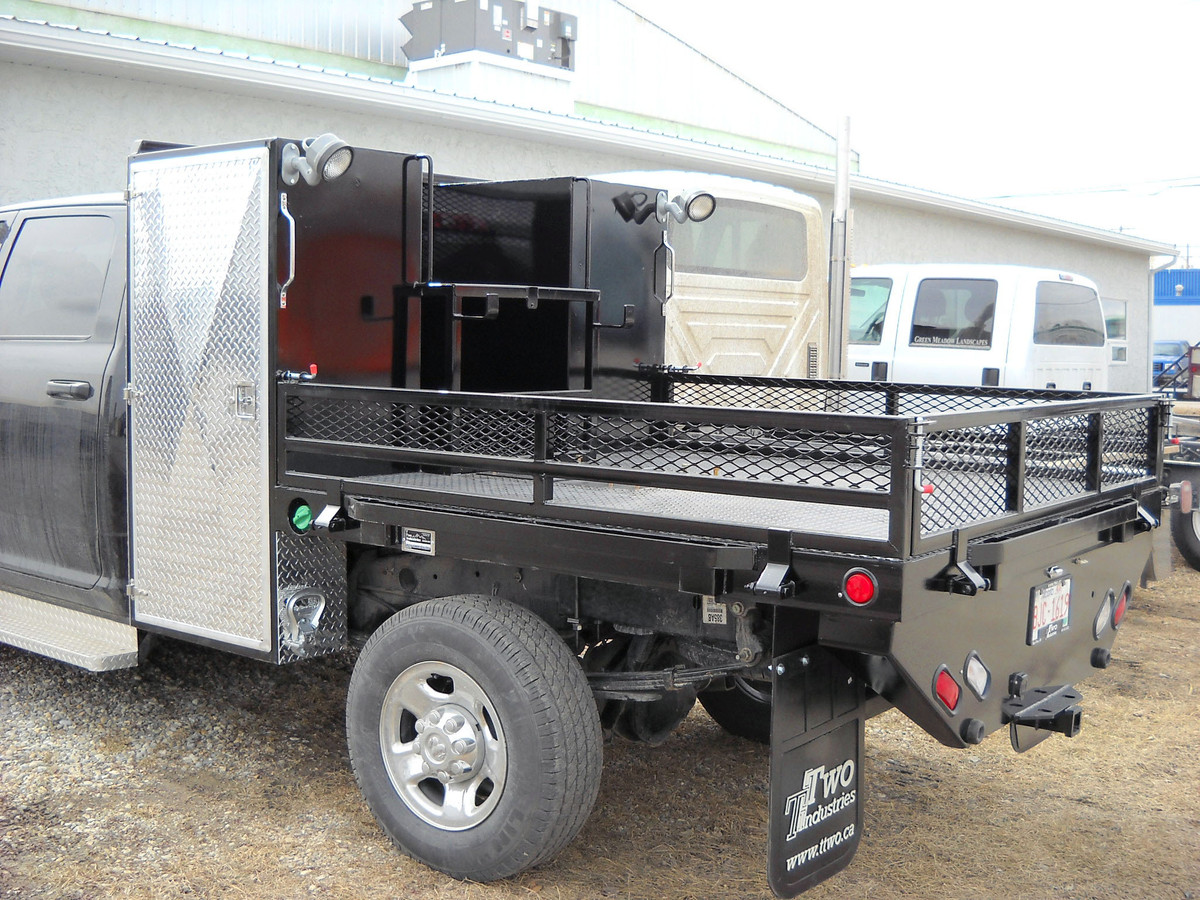 Image 028 - Service Decks 