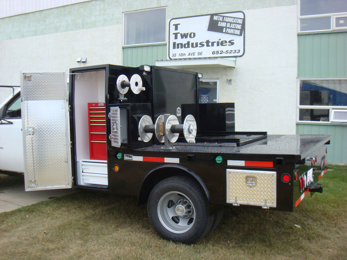 Image 033 - Service Decks 