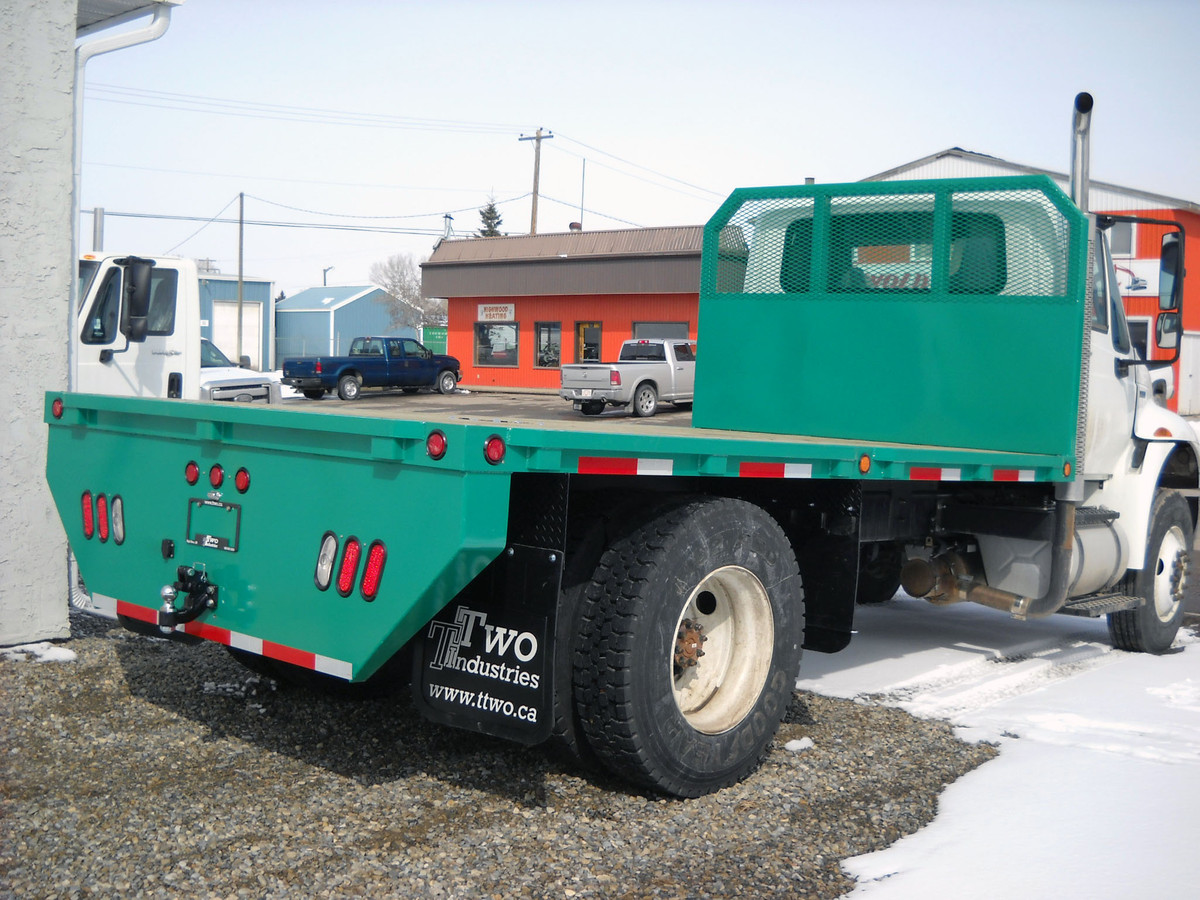 Image 026 - Flat Decks 