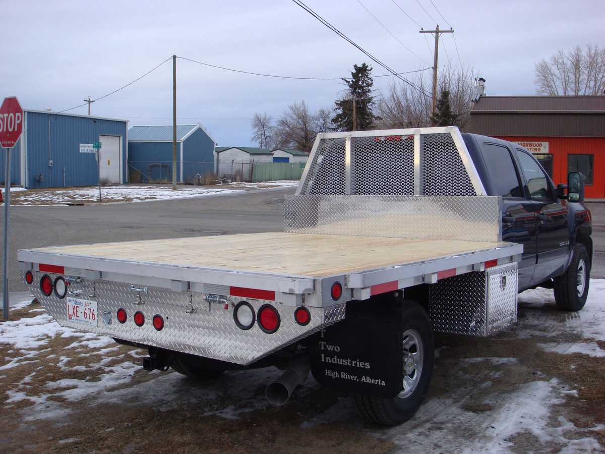 Image 004 - Aluminum Decks 